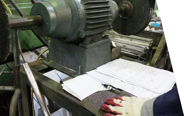 기술진 작업 모습 2